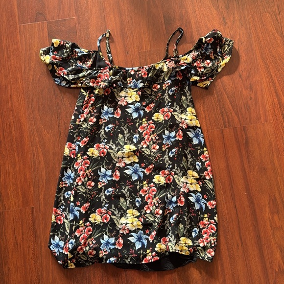 Abercrombie Cold Shoulder Dress XS - Picture 3 of 7